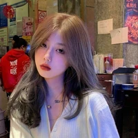 นิ้ง(เพื่อนนายเอก)