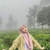 call me lia