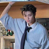 ฟีนิกซ์(เลขาพระเอก)