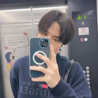 นินิว