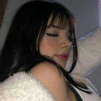 Thaís (amiga do Felix e do Hyunjin )