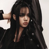 LALISA MANOBAN