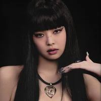 KIM JENNIE