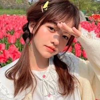 ลูน่า(เพื่อนนางเอก)