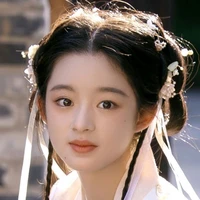 อวิ๋นรั่วหลิง(น้องน.อ.)