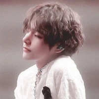 Kim Taehyung //Omega//