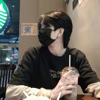 ทูไนท์(นายเอก)