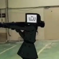 TV woman ÔwÔ