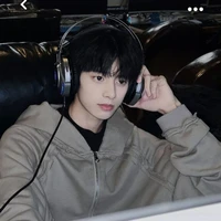 โลม