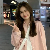 แพรไหม(เพื่อนนางเอก)
