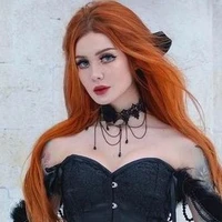LIA ( HECHICERA )
