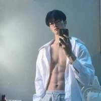 ใต้ล่า [พ่อนายเอก]