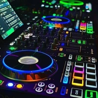 DJ