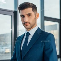 Leo Branson (CEO)