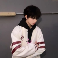 ลูคัส(เพื่อนพ.อ)