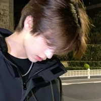 นิว(เพื่อน.อ)