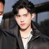 ภาคิน(พระเอก.)