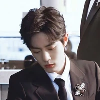 นายเอก เซียวลู่