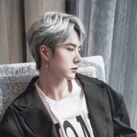 พระเอก เฉินอี้หย่วน