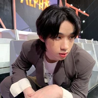 ใต้ฝุ่น