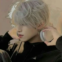 เวทย์(เพื่อนพระเอก)