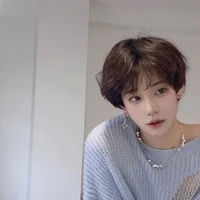 เอวา=เพื่อนพระเอก+นานเอก