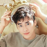 อู๋เสีย (หลี่อี้เฟิง)