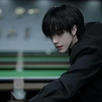 อเล็กซ์/พระเอก/