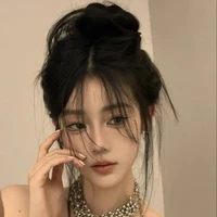 ดีน่า(เพื่อนนางเอก)