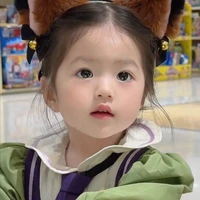 ต้นข้าว(ลูกพระเอกกับนายเอก)