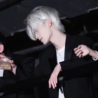 บอล(พ่อนายเอกและพี่)