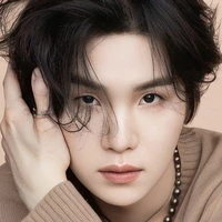 Yoongi(Suga)