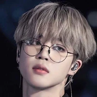 jimin (Omega recéccif et BFF de jungkook