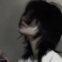 ซัน {หัวหน้านายเอก}