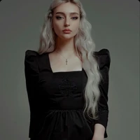 Yuriel Mountbatten [Siluman Rubah]