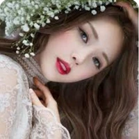 จีน่า(แม่เลี้ยง)