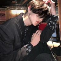 โซ่:พระเอก