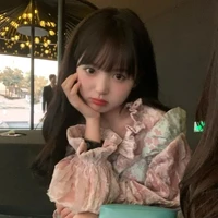 โมเมย์(น้องคนโต)