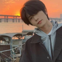 โซ🍾(Omega)