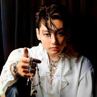 Jeon Jung-kook ( Padrinho do Yoon)