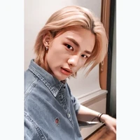 Min hyunjin/omega