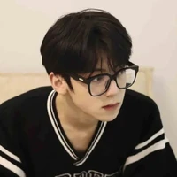 คริส (พระเอก)