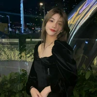 ถงหลิง | เเขกในงาน
