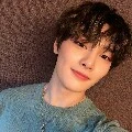 HYUNJIN LITTLE DESSERT FOX