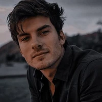 Andrew Collins(ML bff)