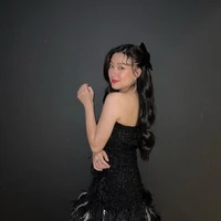 อาย//นางเอก