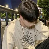 ไมค์{เพื่อน น.อ}