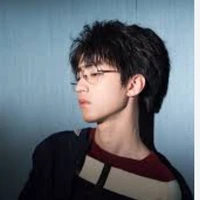 คิณ(พ.อตอนใส่แว่น)