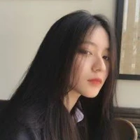 มิ้นต์(พี่สาวฝาแฝดมีน+พี่มิลค์)