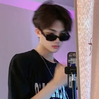 โฟน(เพื่อนพอ)